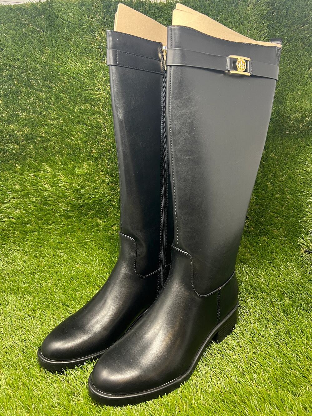 Tommy Hilfiger Women's 9M Iviann Black Tall Boots